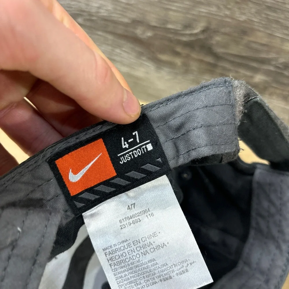 Nike‎ Hat Cap Strap Back Kids Black Size 4-7 Adjustable Boys